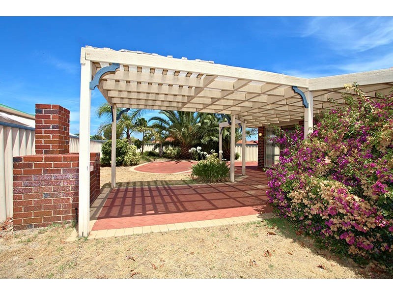 11 Ince Road, Glen Iris WA 6230