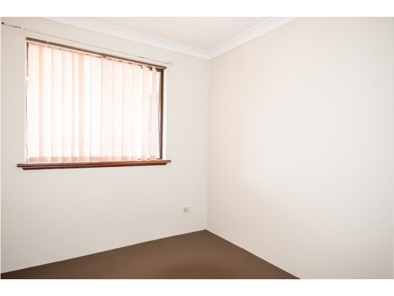 22 Webber Street, Carey Park WA 6230
