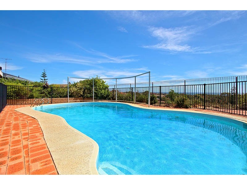 65 Dunstan Street, South Bunbury WA 6230