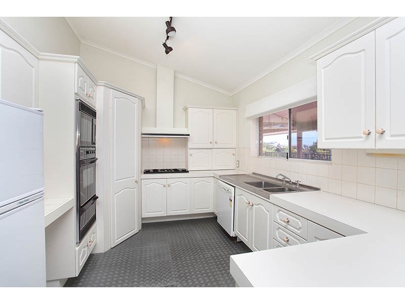 65 Dunstan Street, South Bunbury WA 6230