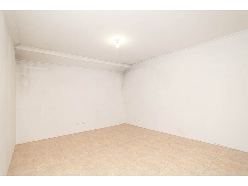 16 Yeid Street, Dalyellup WA 6230