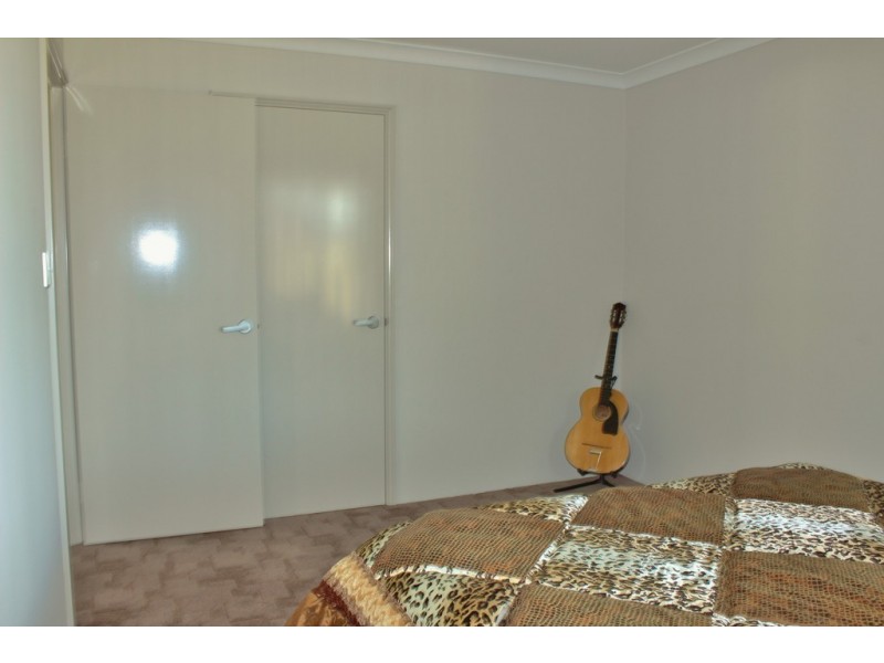 17 Florence Moore Way, Burekup WA 6227