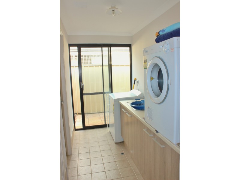 17 Florence Moore Way, Burekup WA 6227