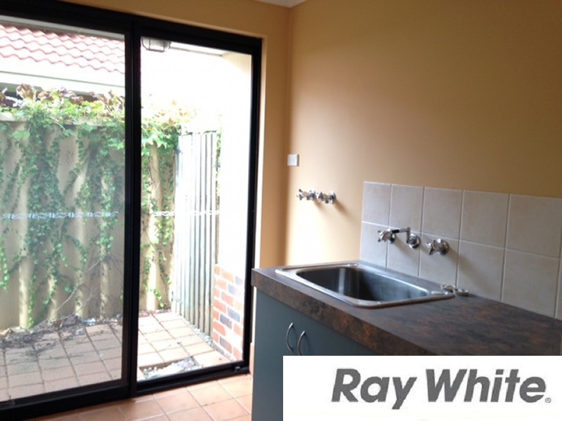15 Wandoo Road, Dalyellup WA 6230