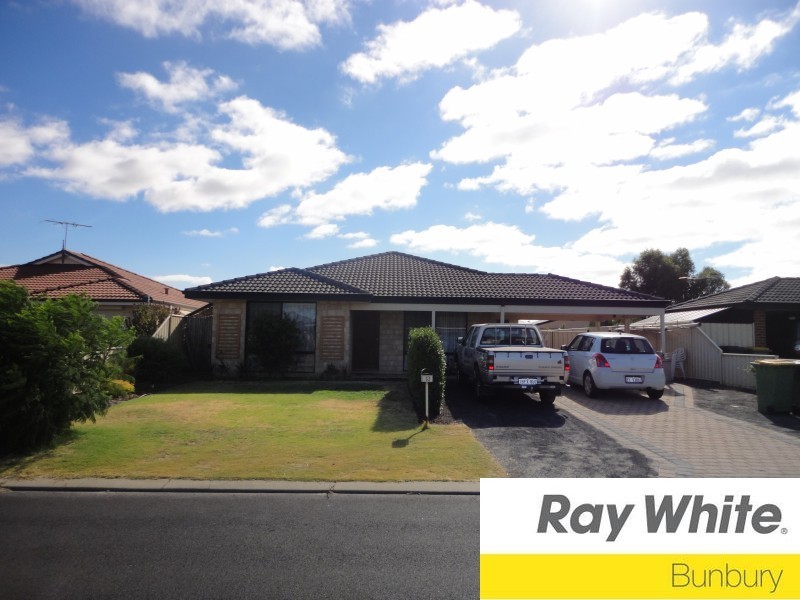 13 Flinders Street, Eaton WA 6232