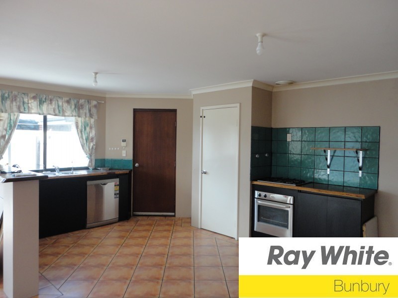 13 Flinders Street, Eaton WA 6232