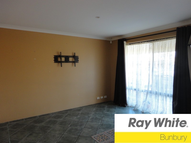 13 Flinders Street, Eaton WA 6232