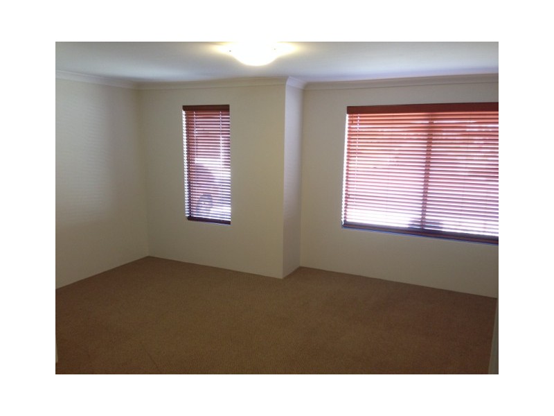 25 Macedon Road, Dalyellup WA 6230