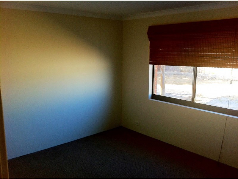 25 Macedon Road, Dalyellup WA 6230