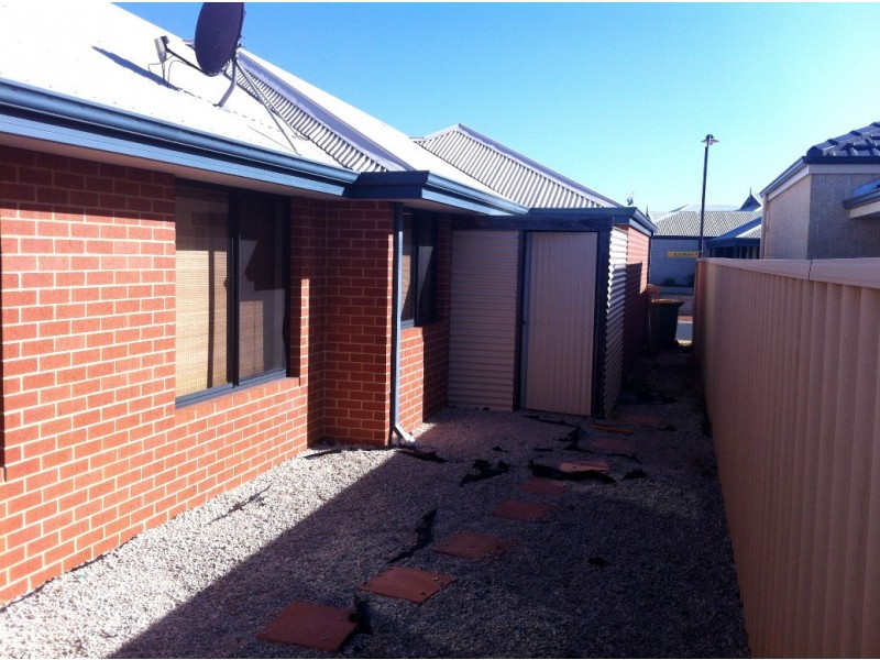 25 Macedon Road, Dalyellup WA 6230