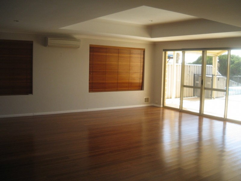 47 Pickworth Retreat, Pelican Point WA 6230