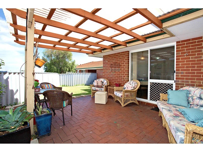 2/9 Usher Place, Australind WA 6233