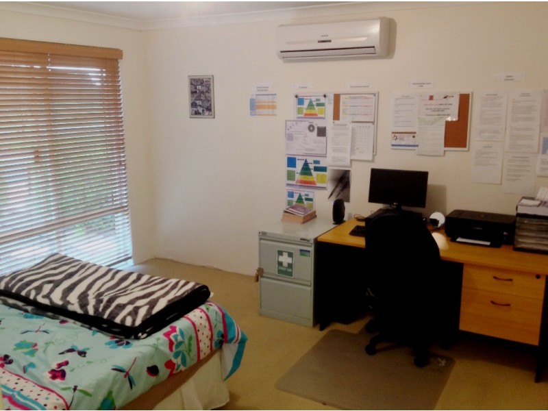 33 Edwinstone Close, Dalyellup WA 6230