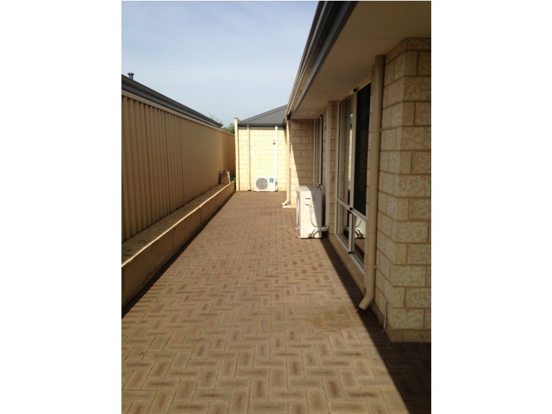 33 Edwinstone Close, Dalyellup WA 6230