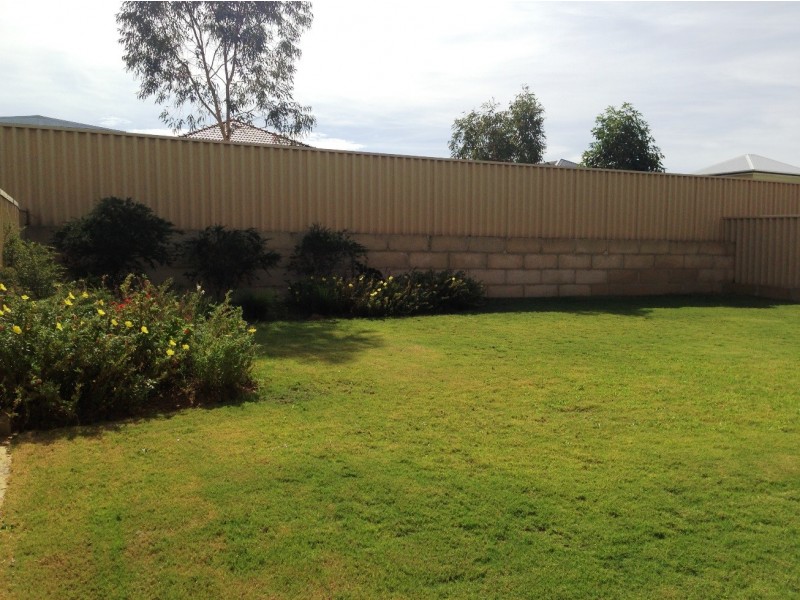33 Edwinstone Close, Dalyellup WA 6230