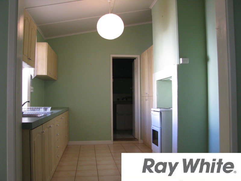 9 Hayes Street, Bunbury WA 6230