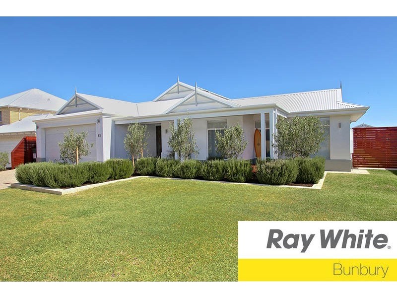 63 Daablone Vista, Dalyellup WA 6230