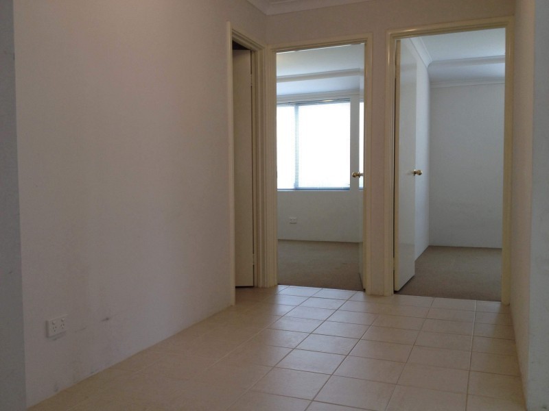 9 Peridot Street, Dalyellup WA 6230