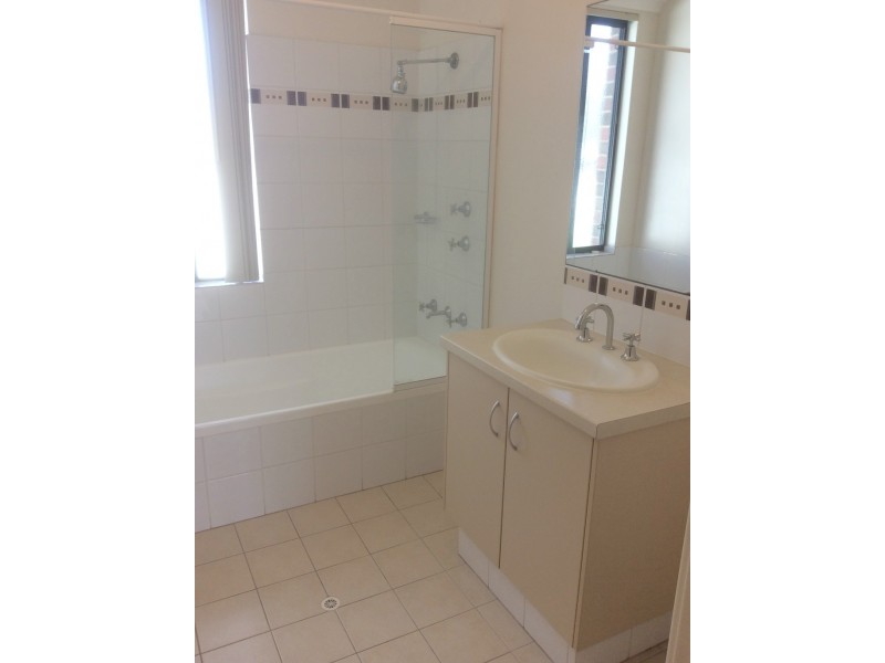 4B Bright Street, Carey Park WA 6230