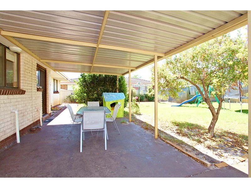 4 Travers Drive, Australind WA 6233
