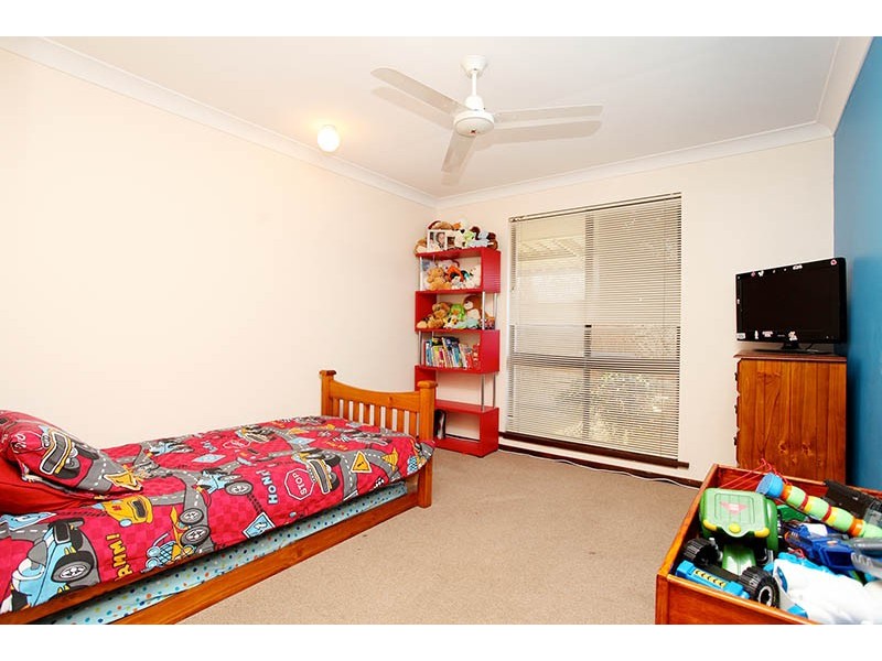 4 Travers Drive, Australind WA 6233