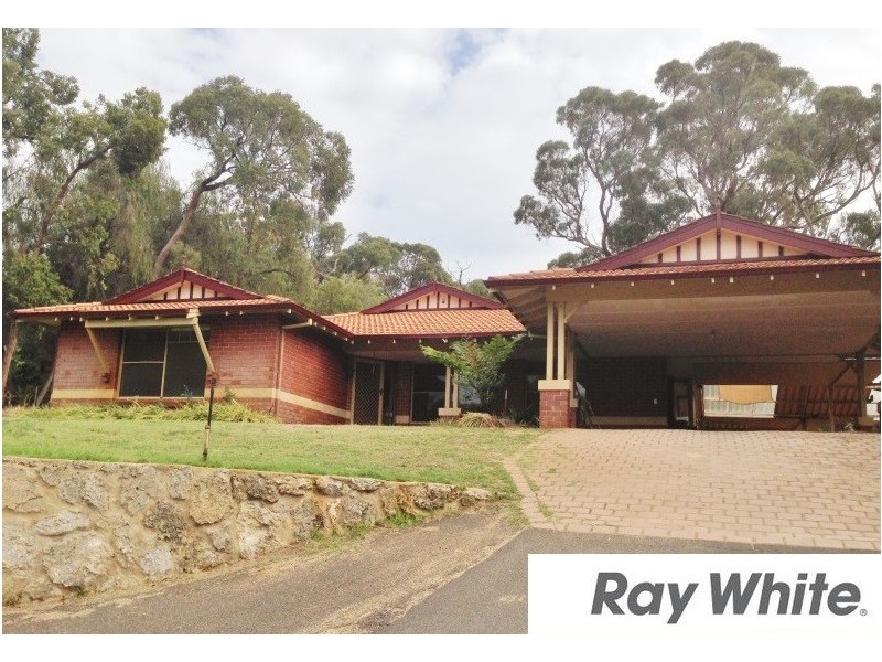 11 Little Place, Leschenault WA 6233