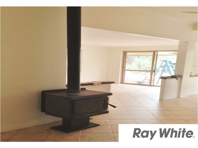 11 Little Place, Leschenault WA 6233