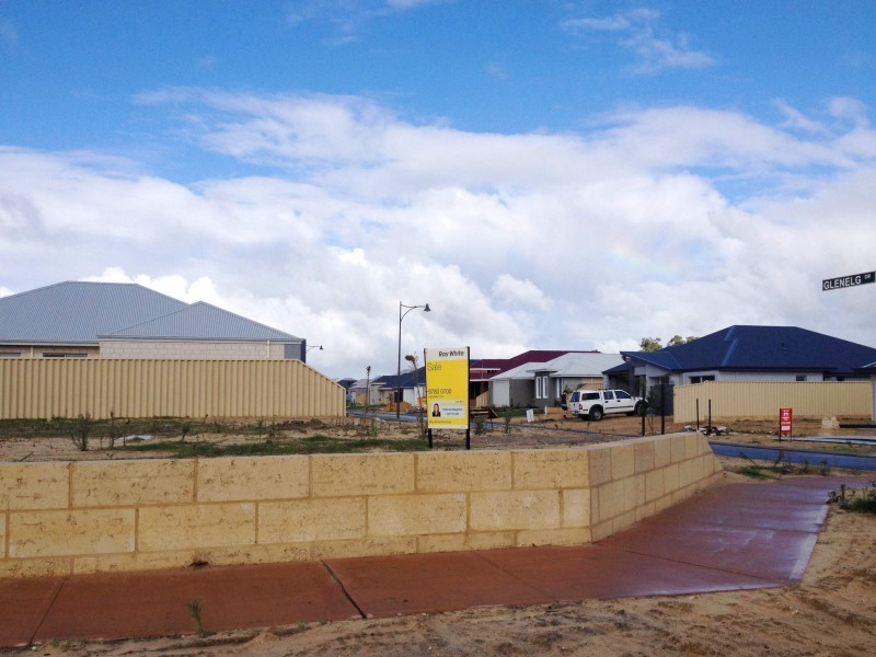 34 Glenelg Drive, Millbridge WA 6232