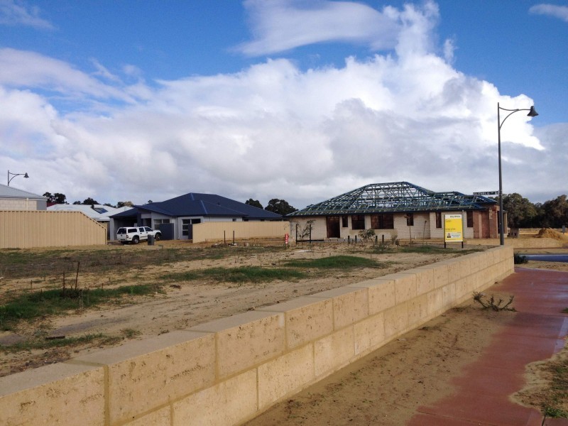 34 Glenelg Drive, Millbridge WA 6232