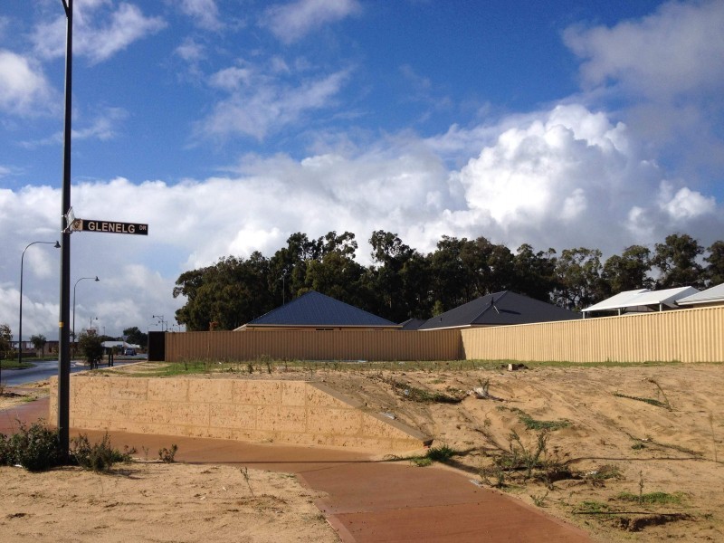 34 Glenelg Drive, Millbridge WA 6232