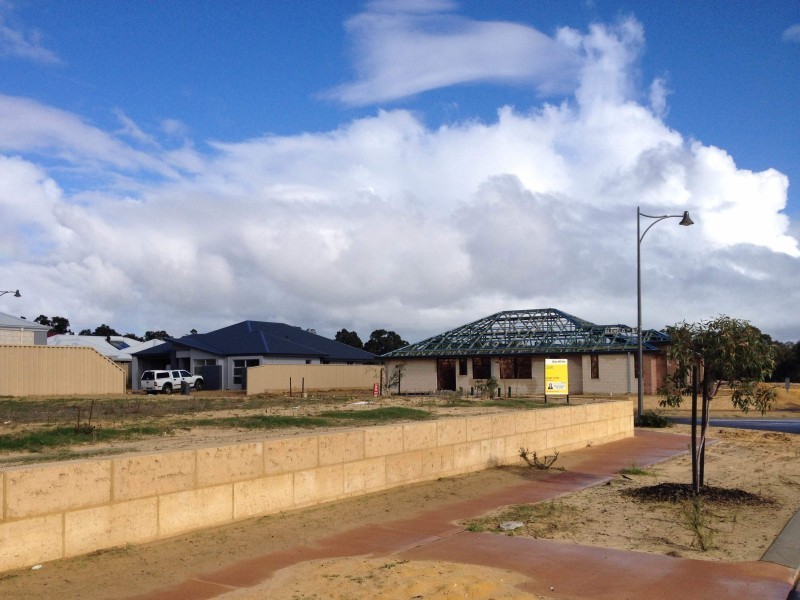34 Glenelg Drive, Millbridge WA 6232