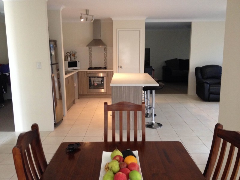 20 Burwood Road, Australind WA 6233