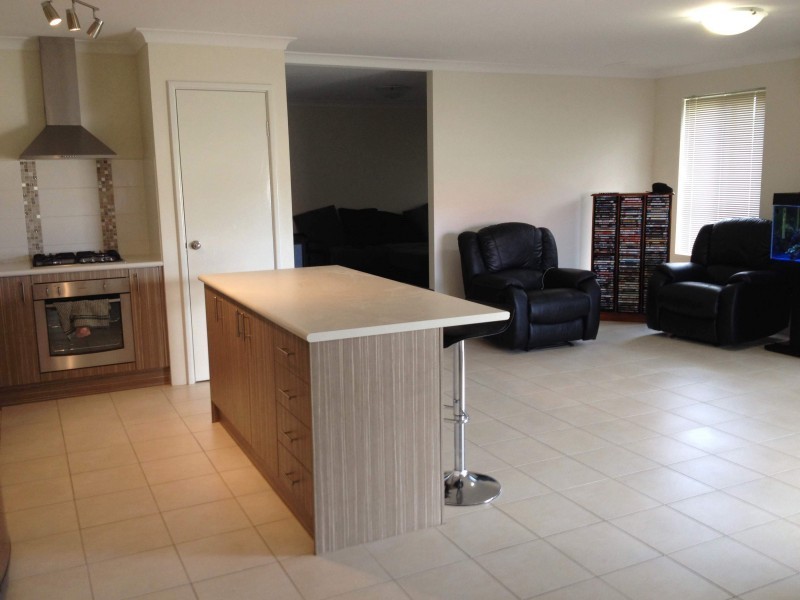 20 Burwood Road, Australind WA 6233