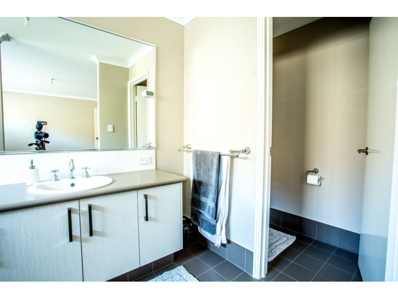 28 Polwarth Circuit, Eaton WA 6232