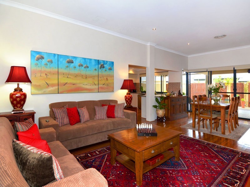 8 Katinka Street, Dalyellup WA 6230