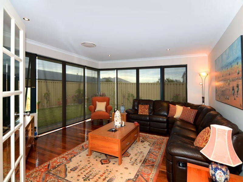8 Katinka Street, Dalyellup WA 6230