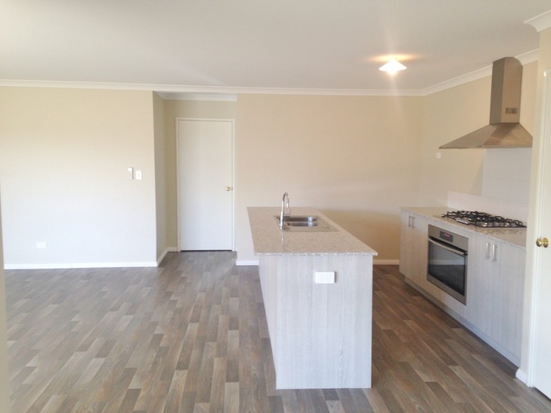 59 Sherwood Road, Australind WA 6233