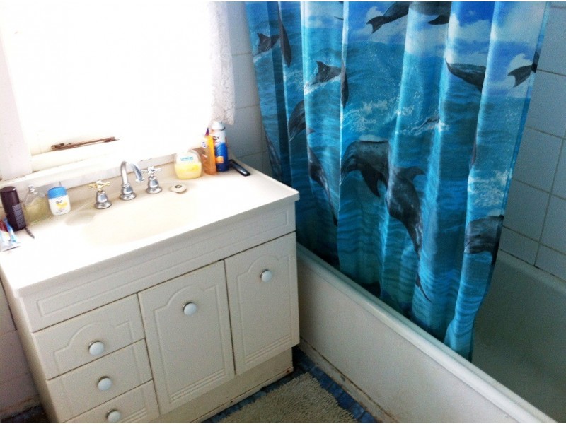 12 Bandak Rd, Carey Park WA 6230