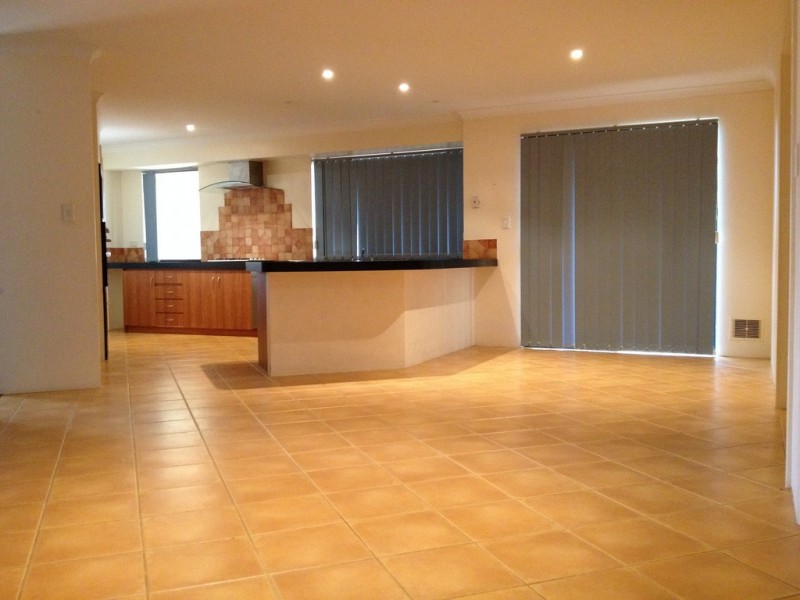 16 Wandoo Road, Dalyellup WA 6230