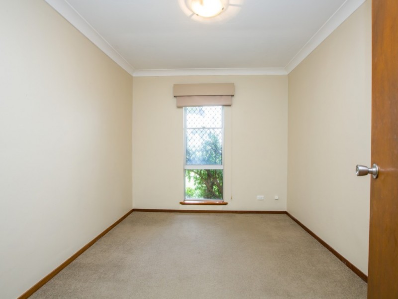 5 Plato Street, Carey Park WA 6230