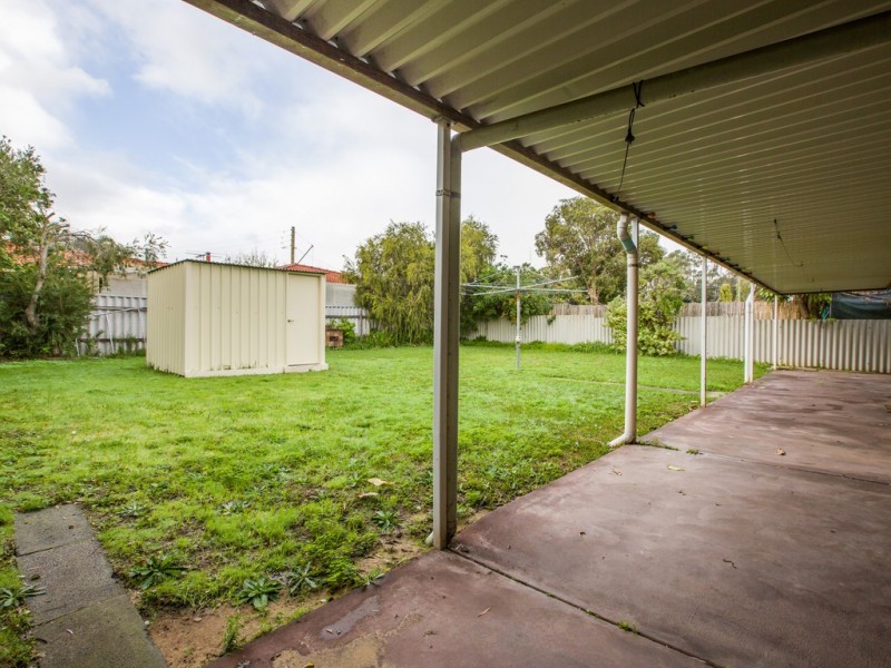 5 Plato Street, Carey Park WA 6230