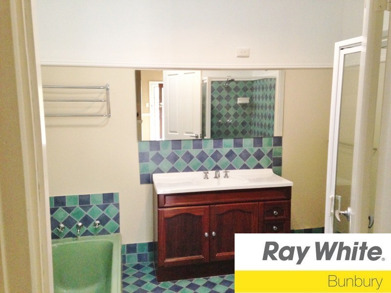 65B Mangles Street, South Bunbury WA 6230