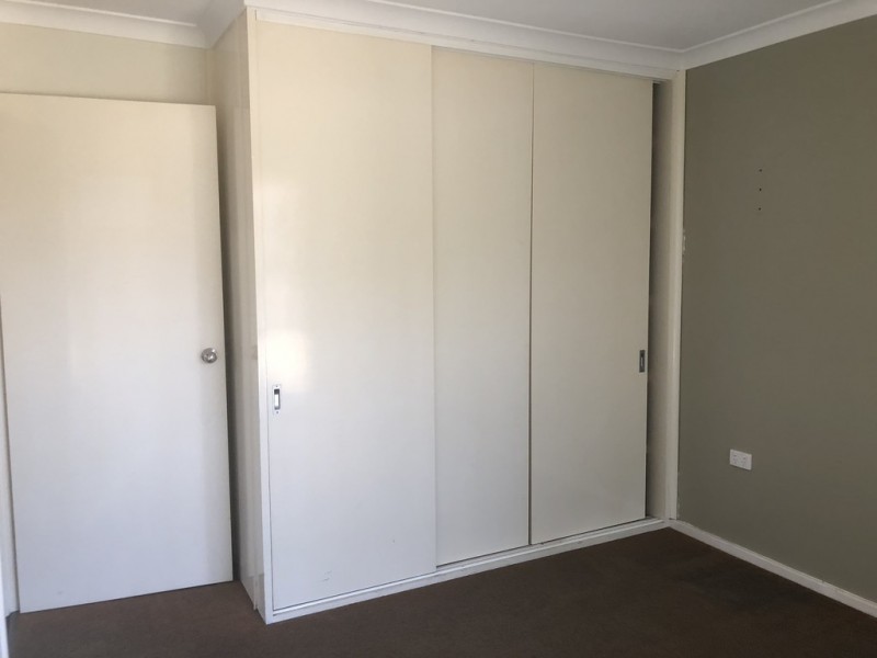 10 Plowers Place, Withers WA 6230