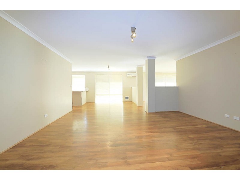113 Leschenault Parade, Australind WA 6233