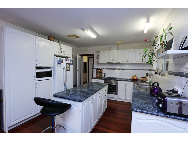 10A Lucretia Street, Eaton WA 6232
