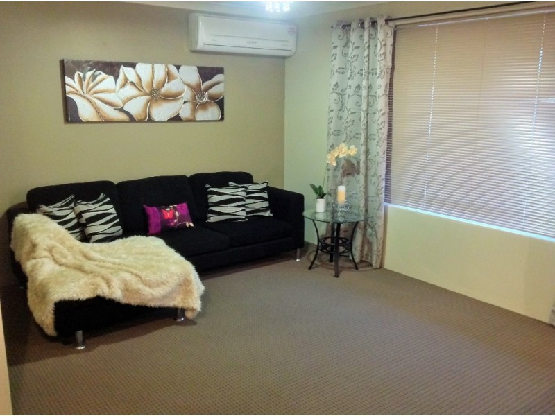 101 San Sebastian Boulevard, Port Kennedy WA 6172