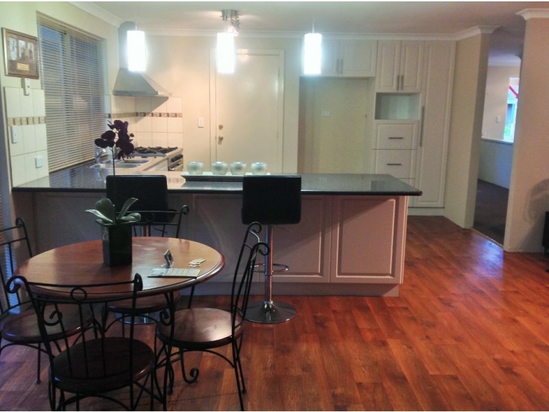 101 San Sebastian Boulevard, Port Kennedy WA 6172