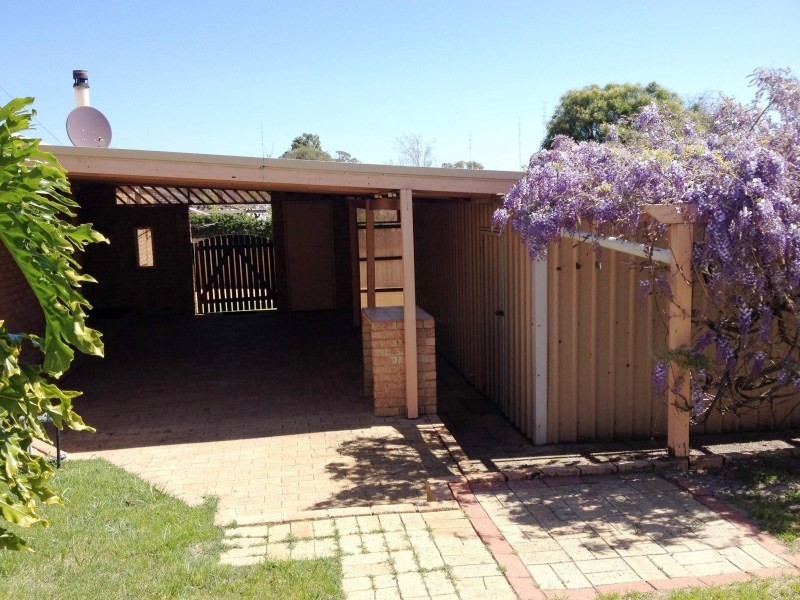 44 Sanford Way, Eaton WA 6232