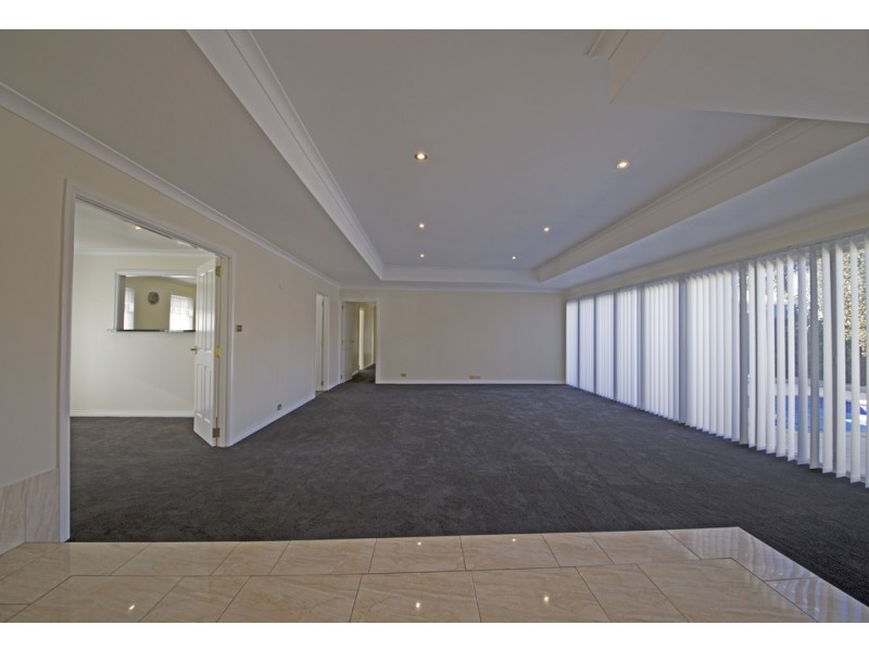 5 Christchurch Place, College Grove WA 6230