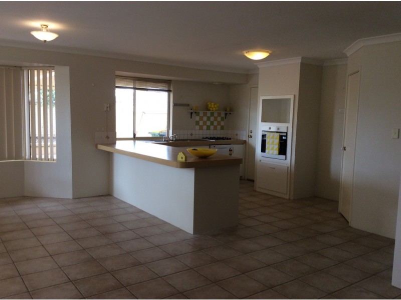 14 Cheviot Way, Eaton WA 6232